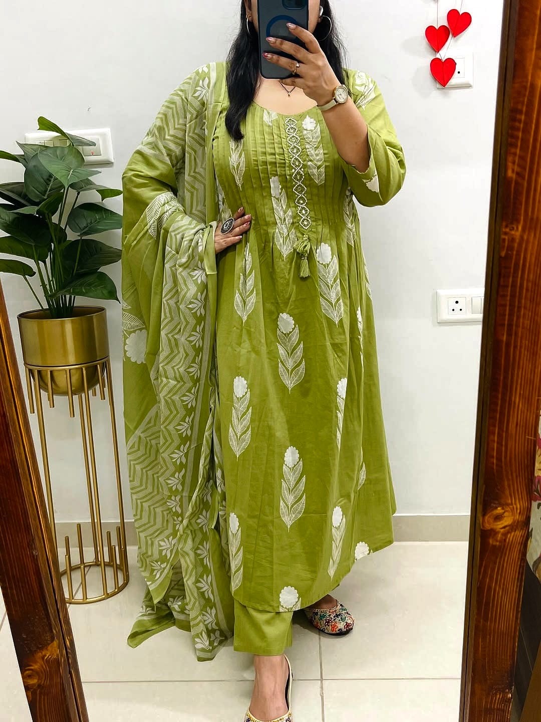 Pink/Green Printed Kurta Set
