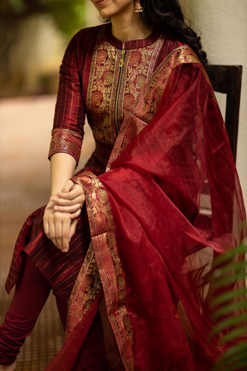 Red Regal Printed Kurta Set with Dupatta