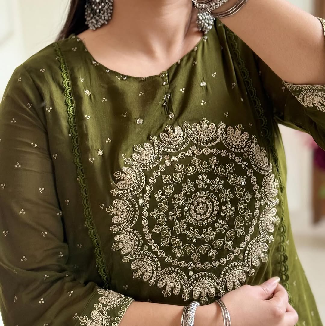 Purple/Pink/Green/Orange Festive Embroidered Kurta Set