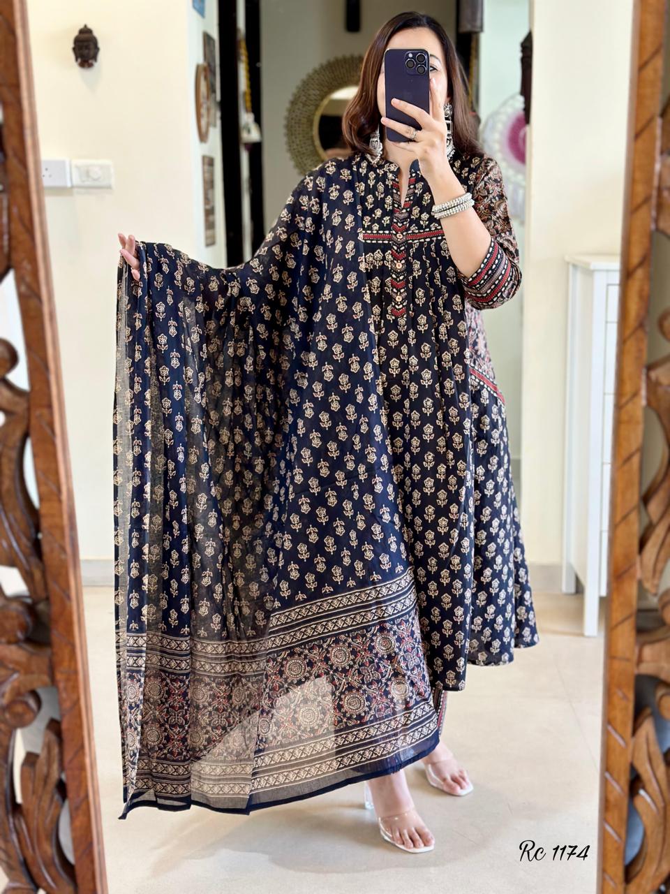 A Line Pocket Cotton Kurta Set