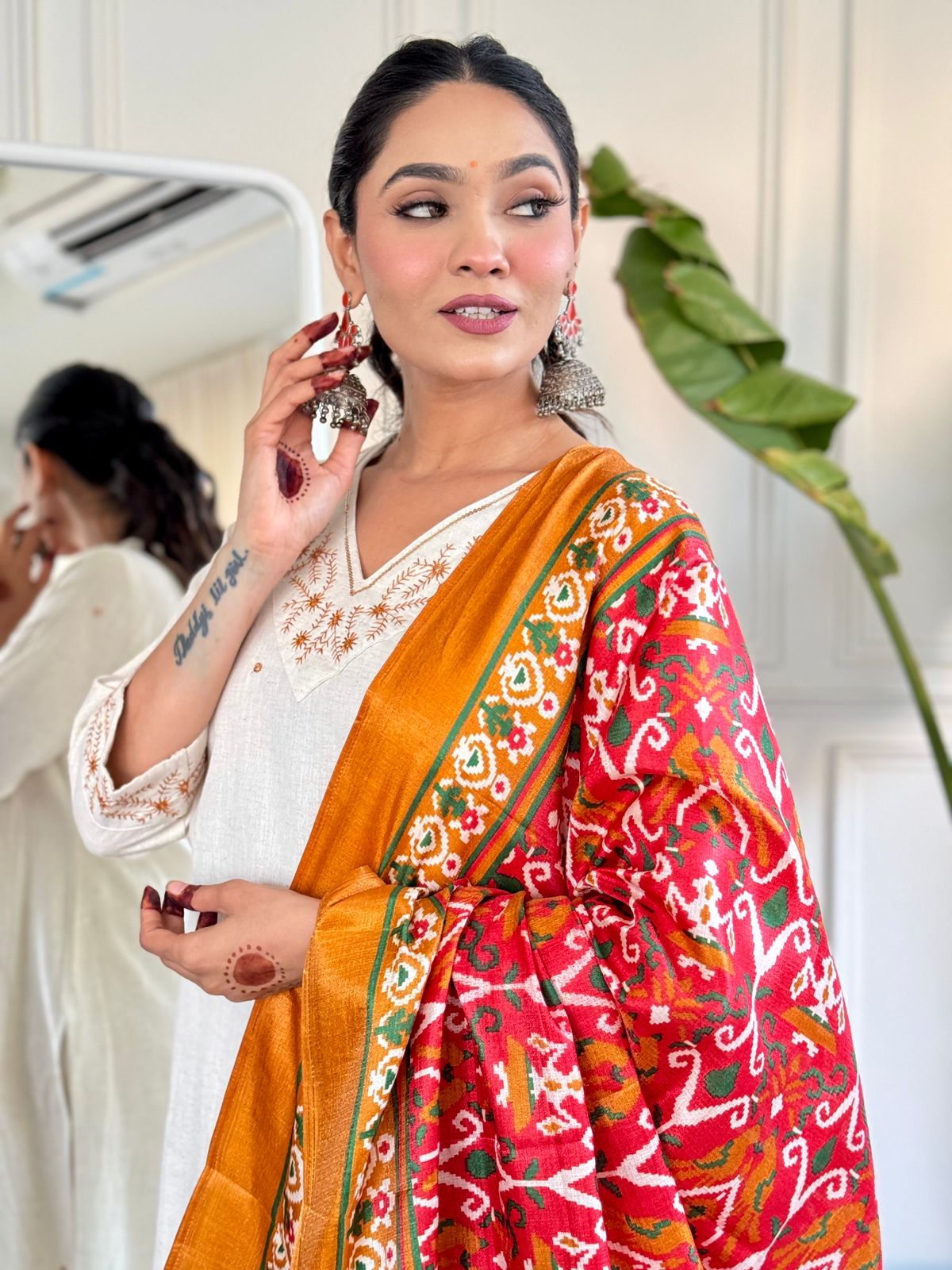 White Embroidered Kurta Set with Khadi Silk Dupatta