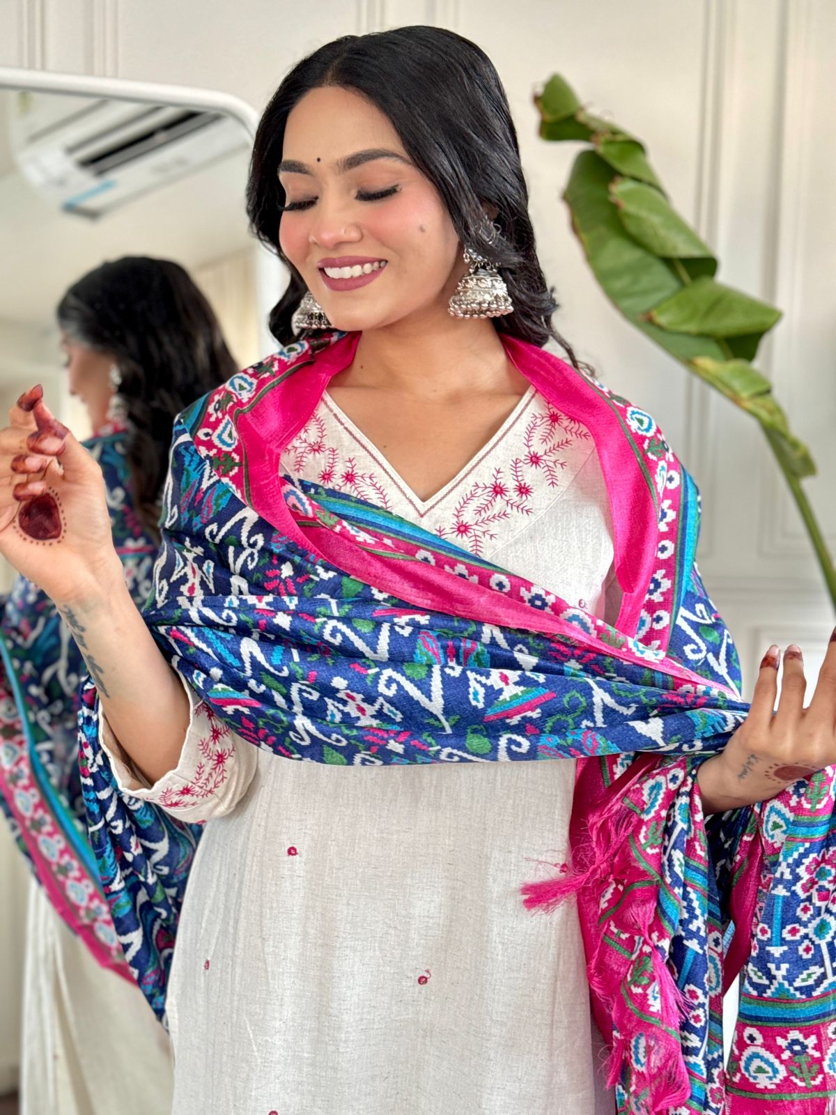 White Embroidered Kurta Set with Khadi Silk Dupatta