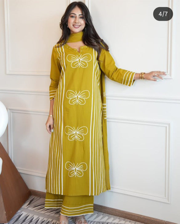 Red/Blue/Yellow Pure cotton Embroidered Kurta Set