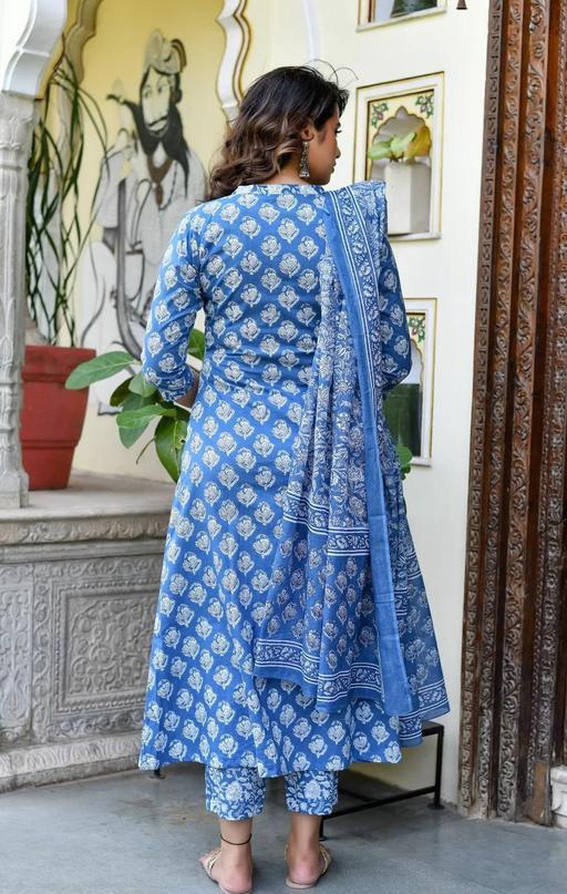 Blue Jaipur Print Cotton Kurta Set