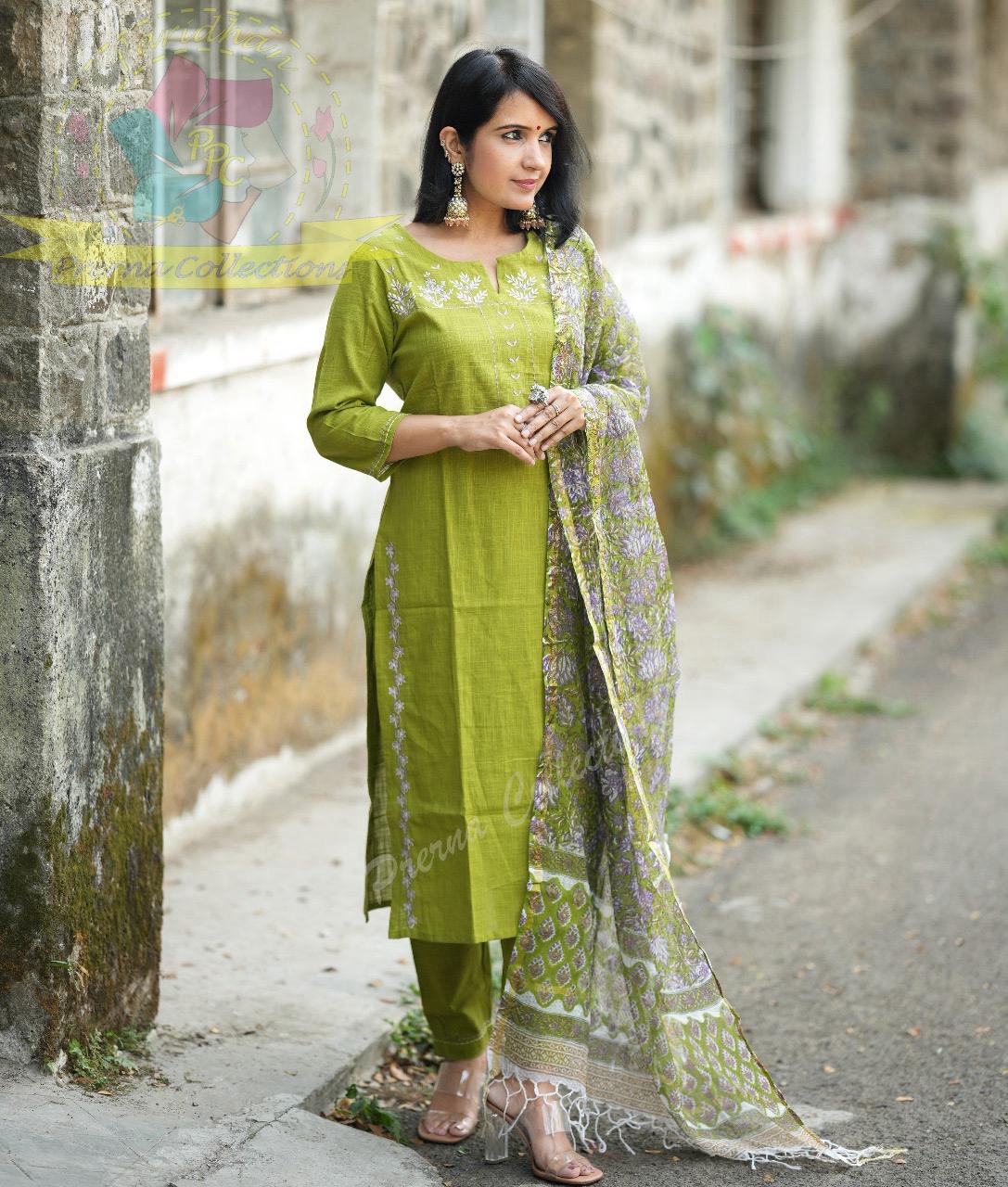 Green Embroidered Handloom Kurta Set