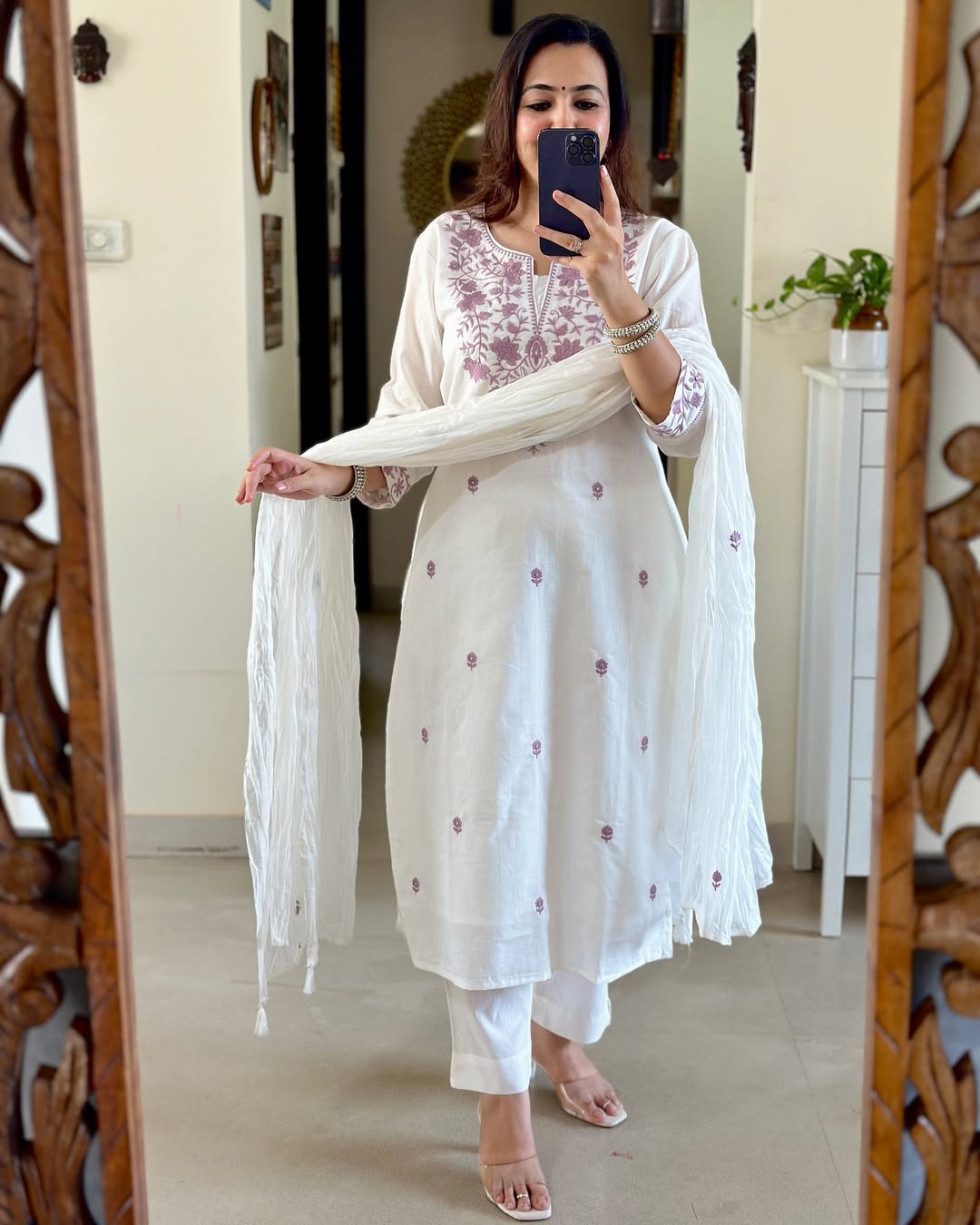 Handloom Cotton Wine Embroidered Kurta set