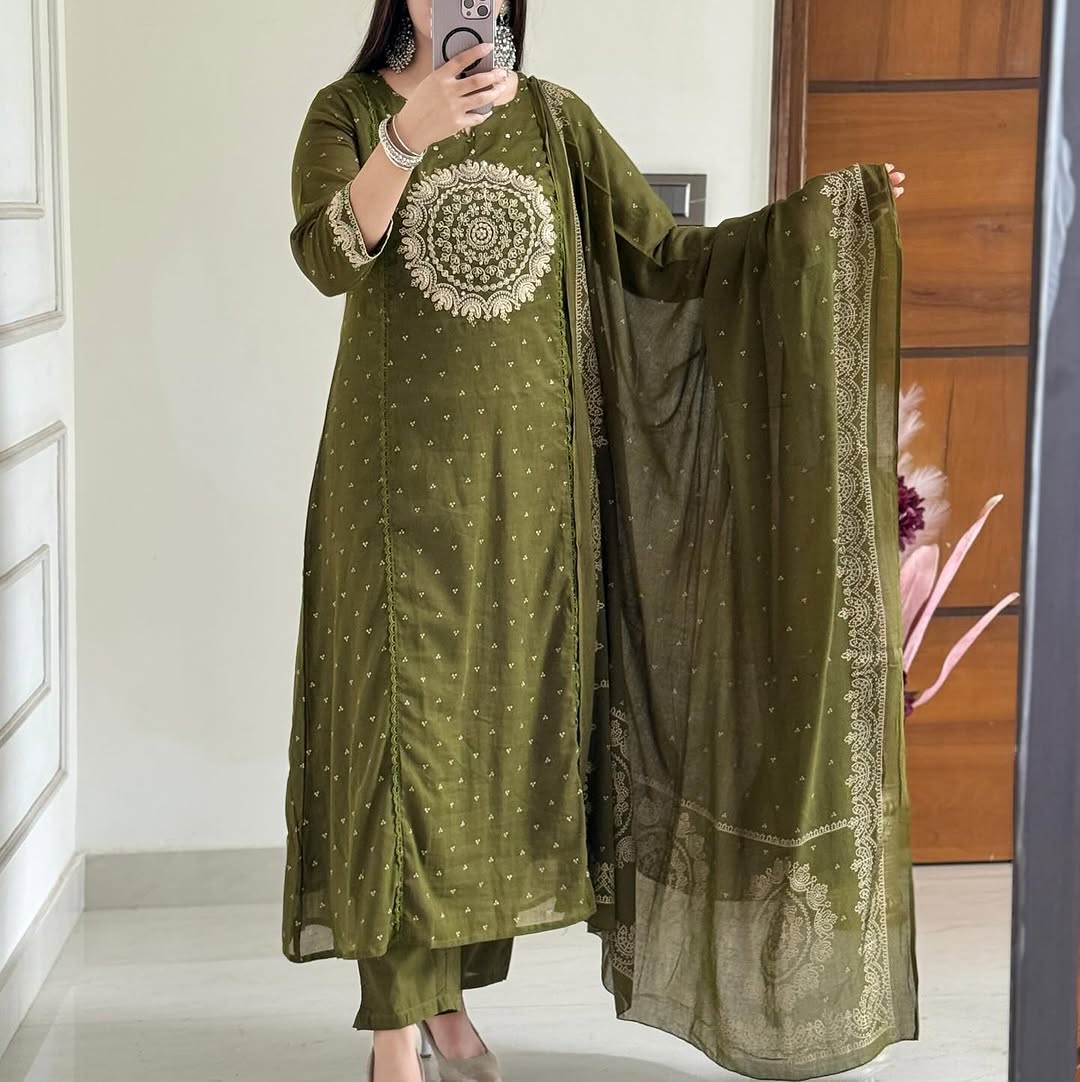 Purple/Pink/Green/Orange Festive Embroidered Kurta Set