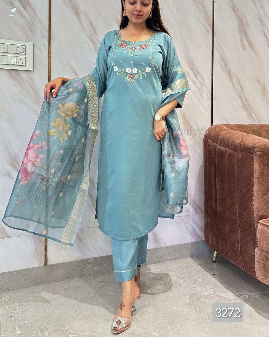 Beaded Embroidered Kurta Set with Chanderi Silk Dupatta