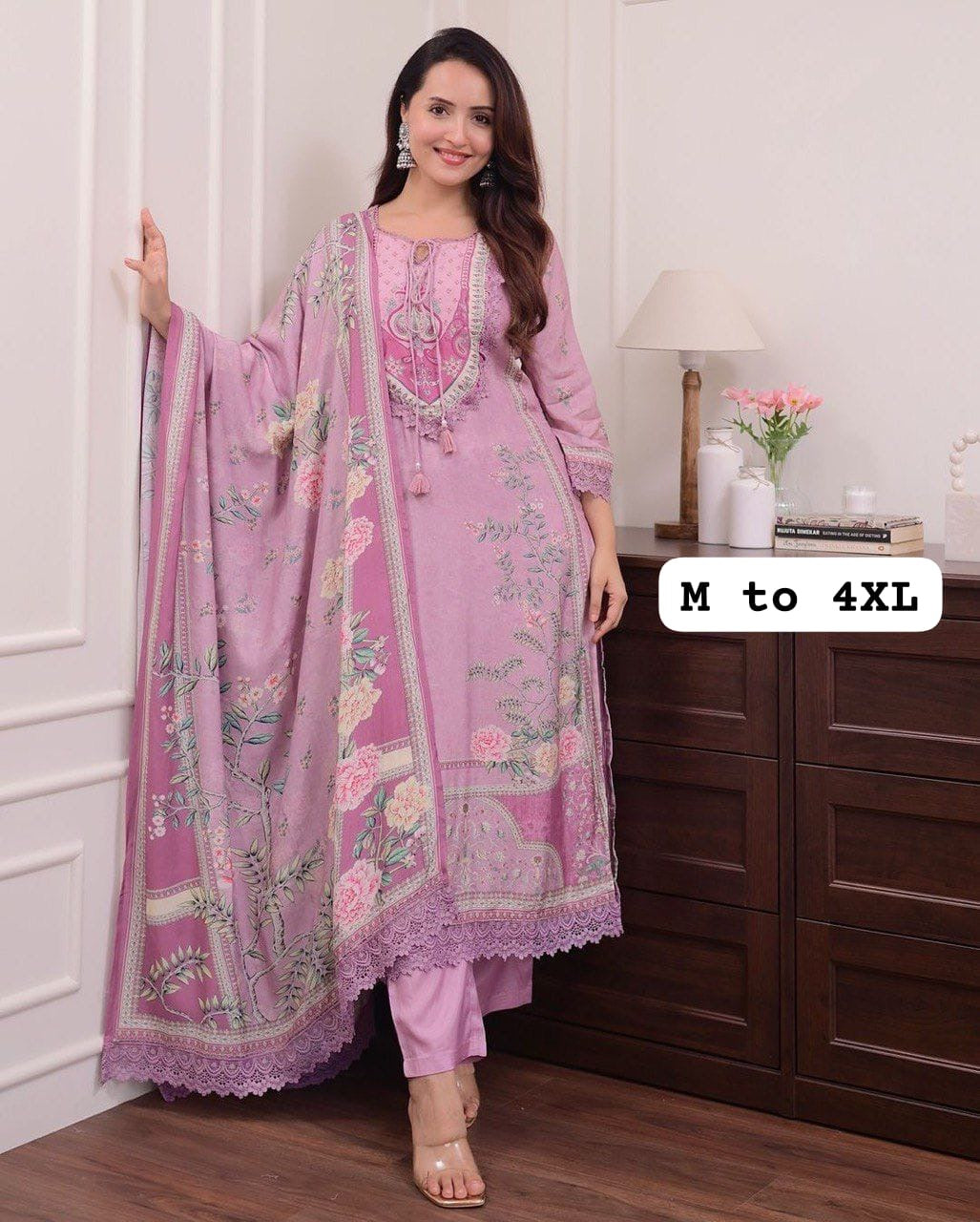 Pakistani Lacework Kurta Set with Dupatta