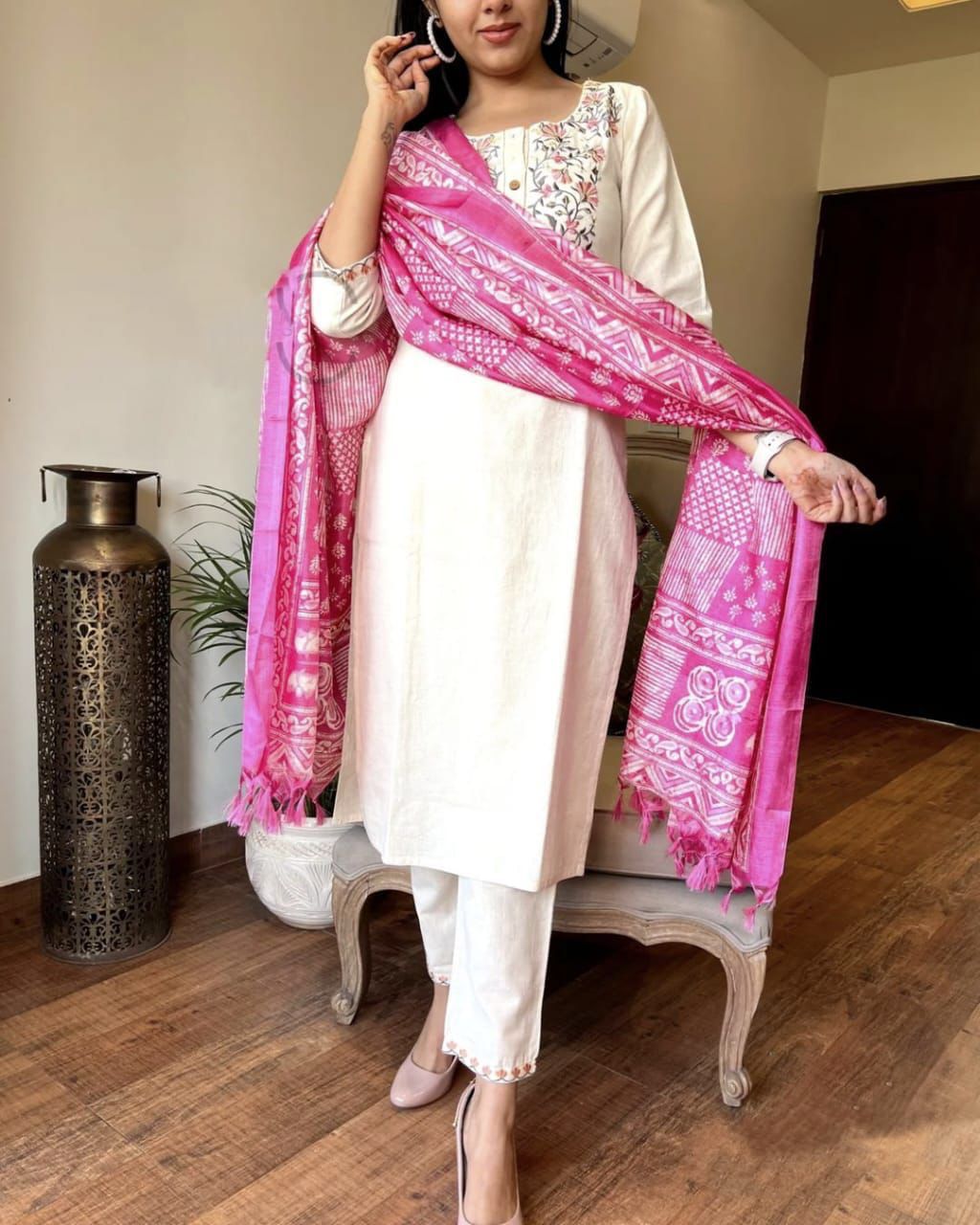 White and Pink Handloom Cotton Kurta Set