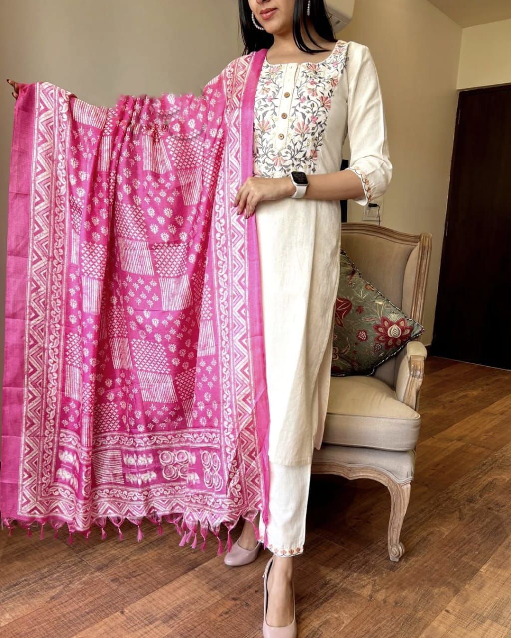 White and Pink Handloom Cotton Kurta Set