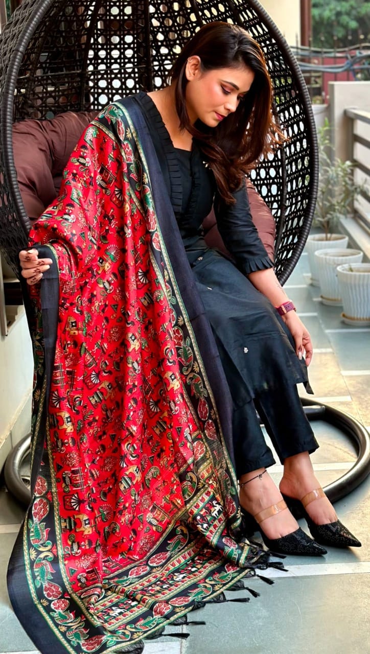 Black and Red Frill Yoke Kurta Set