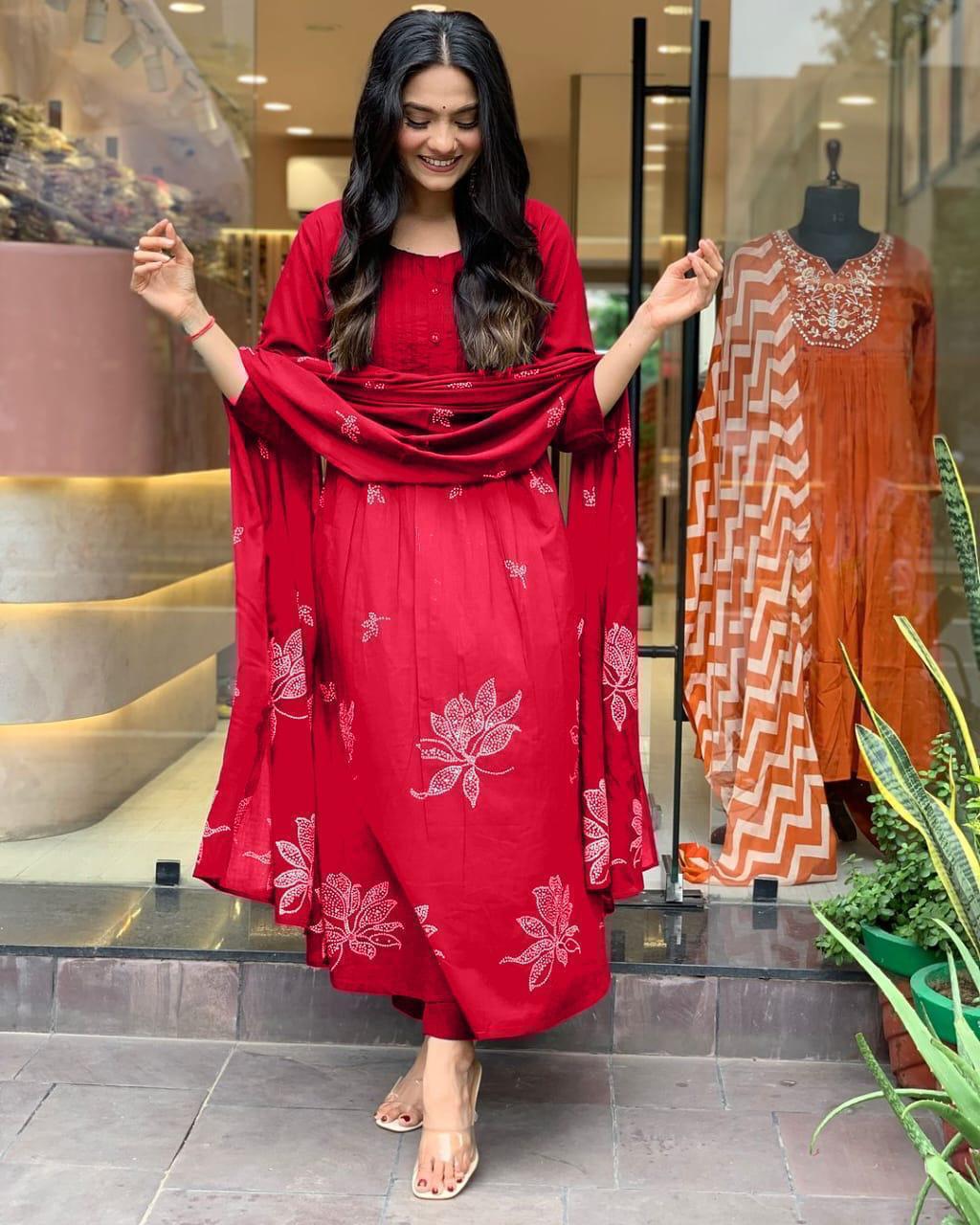 Bandhani Print Pin-tucks Kurta Set