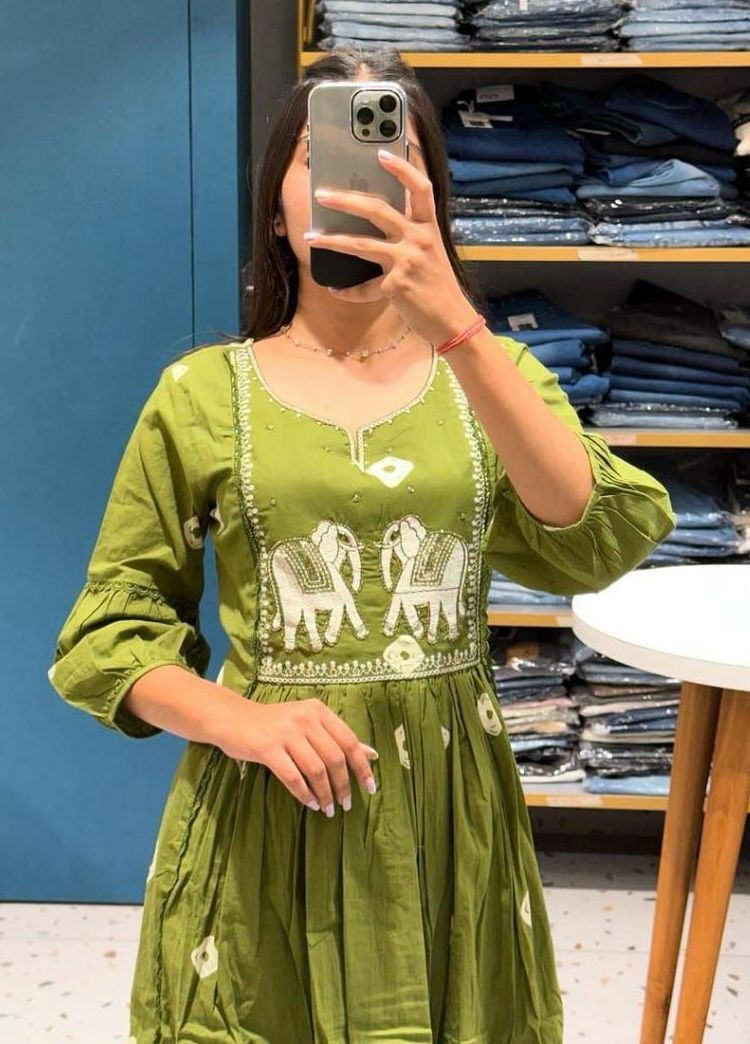 Adda Work Bandhani Print Kurta Set