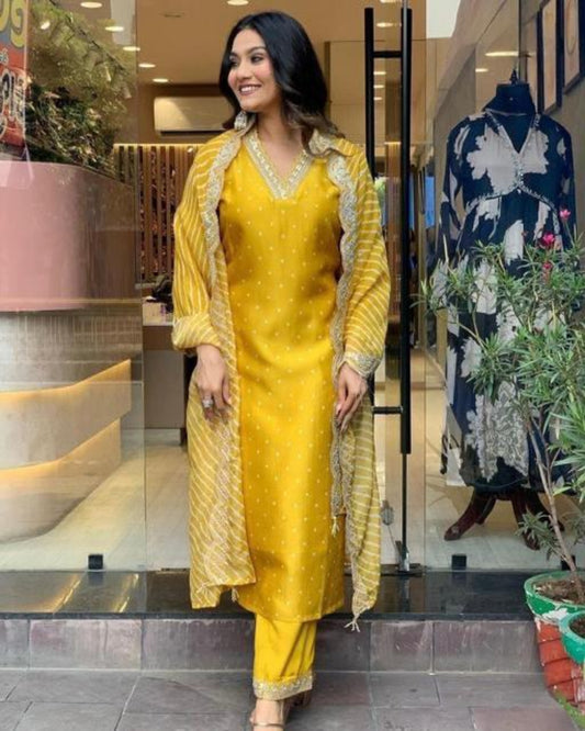 Bandhani Embroidered Kurta Set With Dupatta