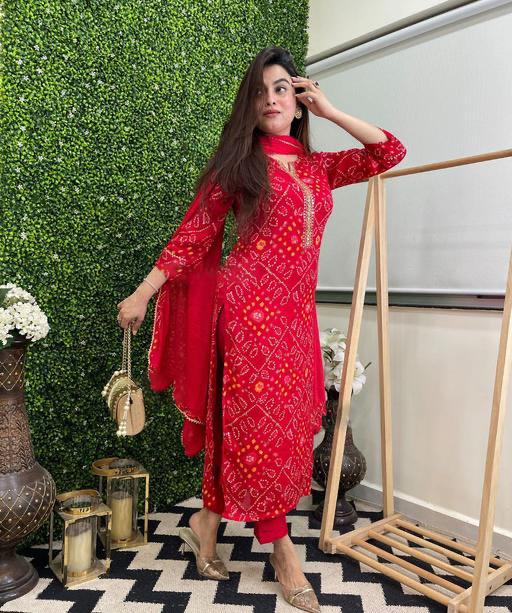 Red Bandhej Kurta Set With Pants And Dupatta