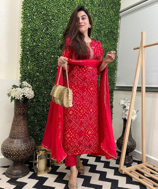 Red Bandhej Kurta Set With Pants And Dupatta